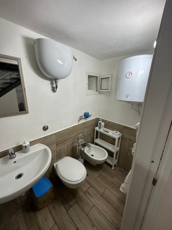 Aurora House * Napoli